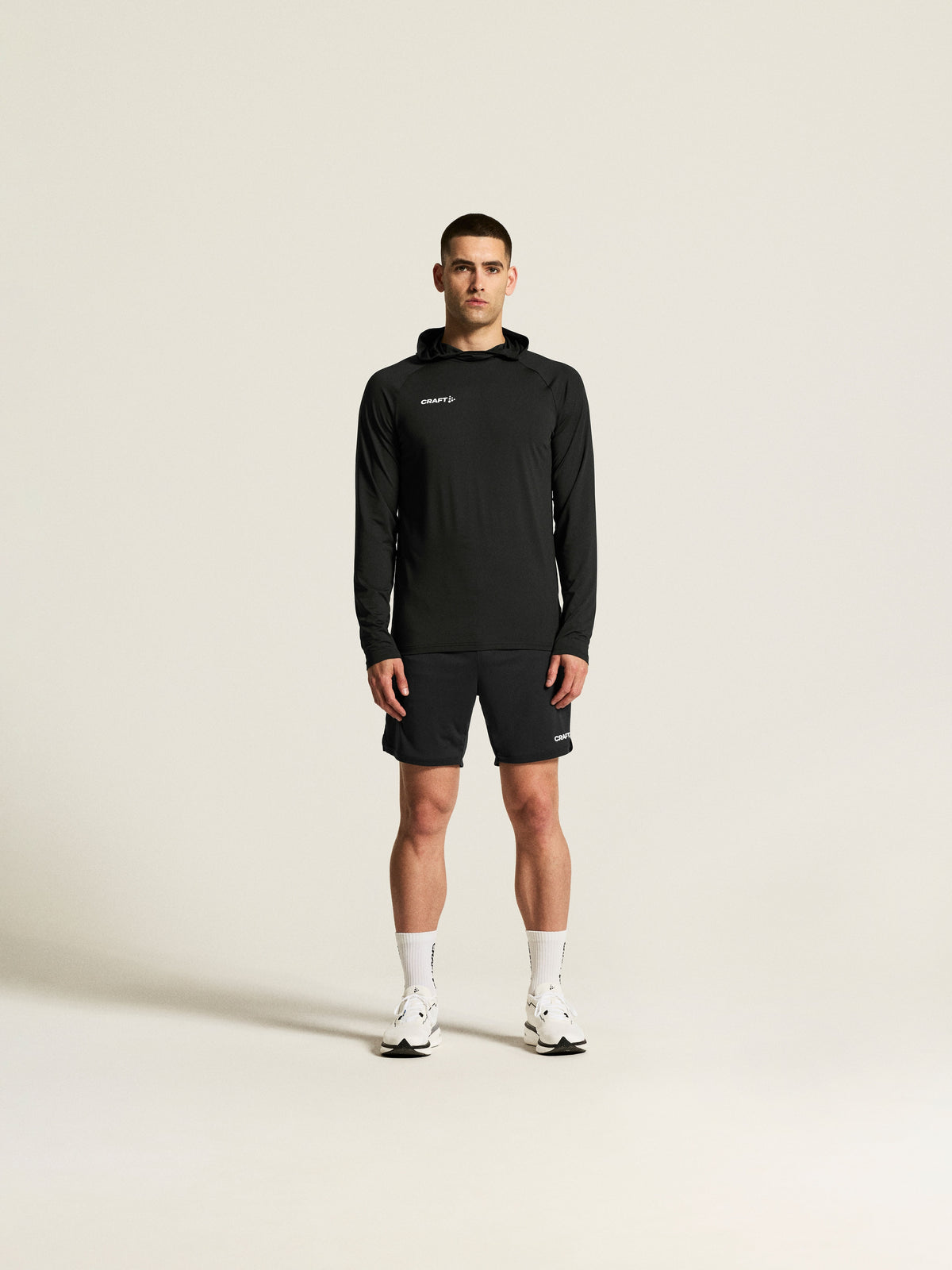 Craft Ability Long Sleeve Hood Herren in Schwarz, Detailansicht