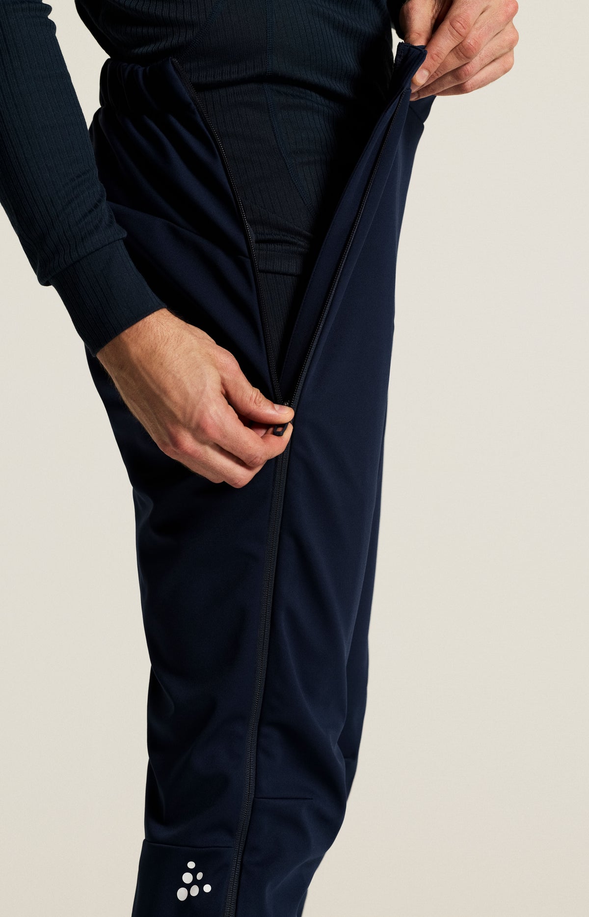 Craft Nordic Club 2.0 FZ Pants Herren in Dunkelblau, Detailansicht
