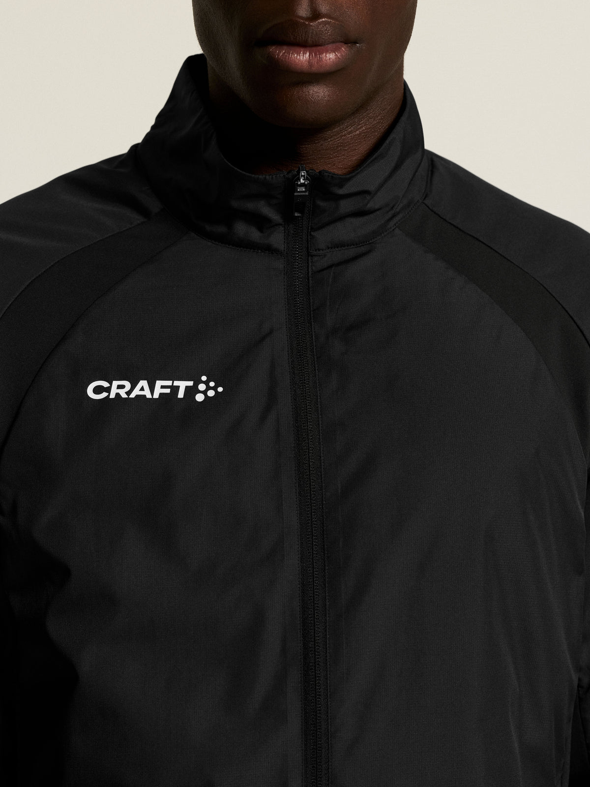 Craft Ability Warm Jacket Unisex in Schwarz, Detailansicht