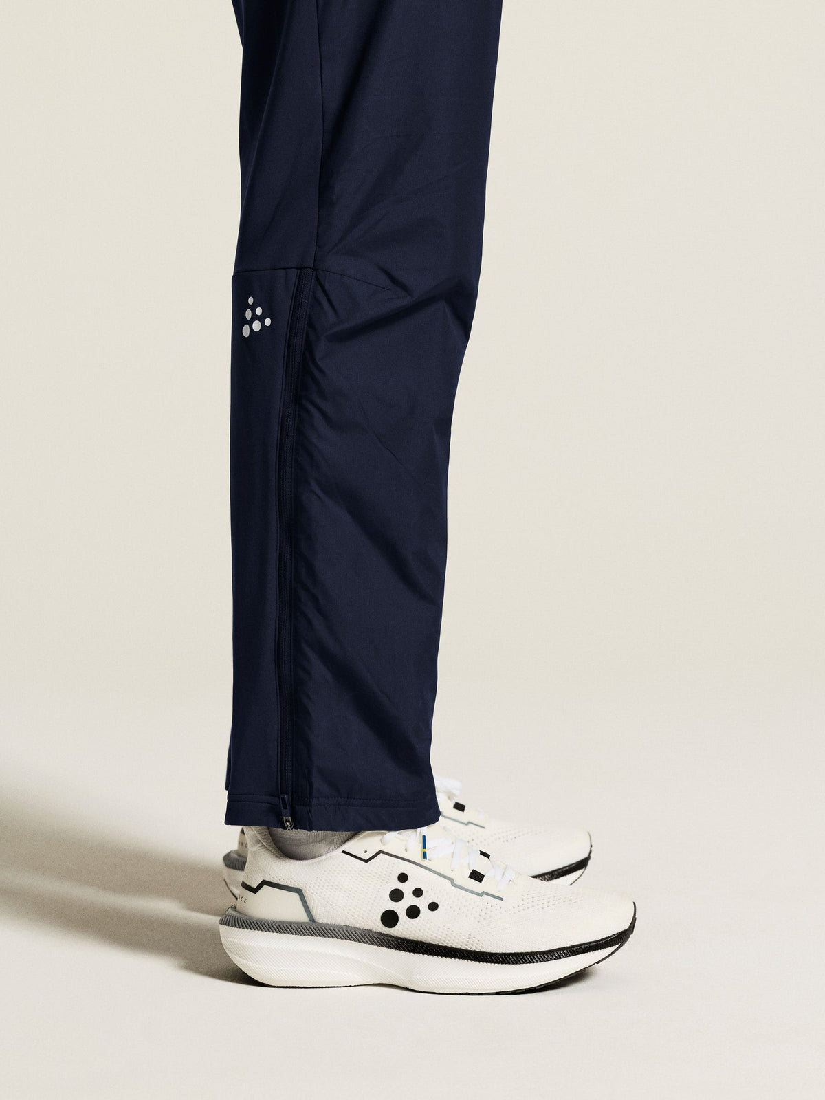 Craft Ability Warm Pants Unisex in Navy, Detailansicht