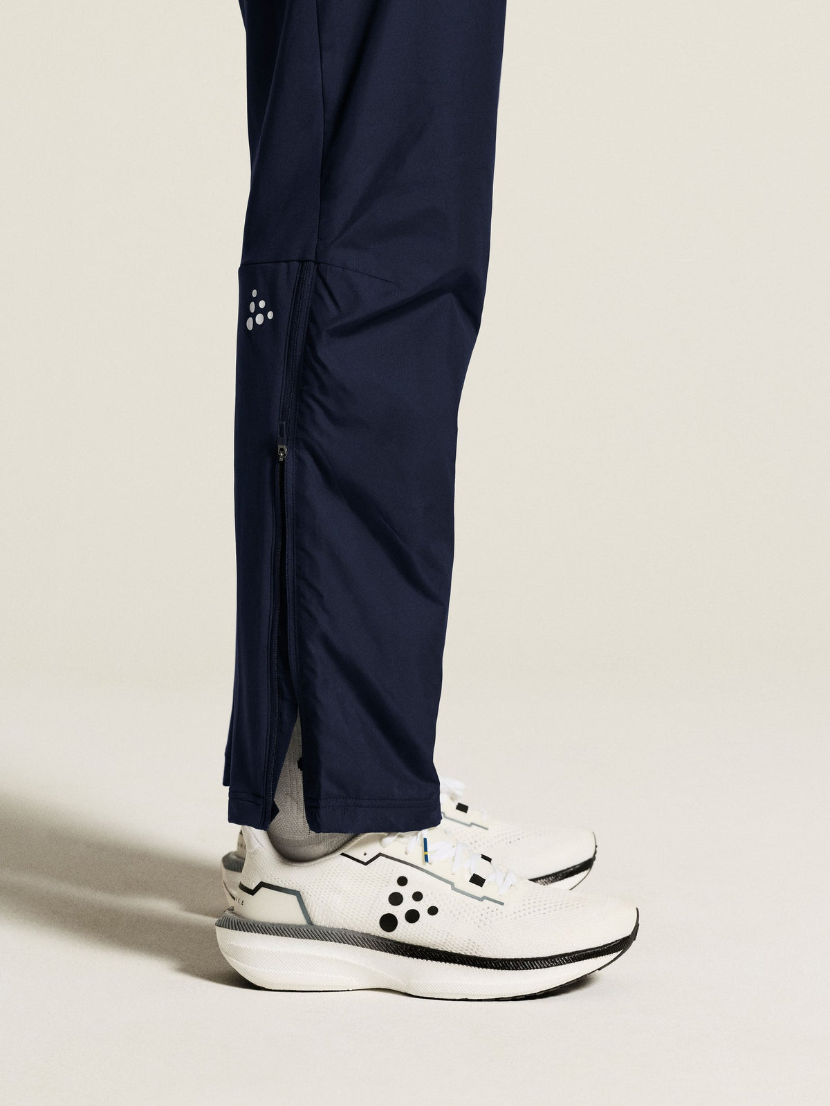 Craft Ability Warm Pants Unisex in Navy, Detailansicht