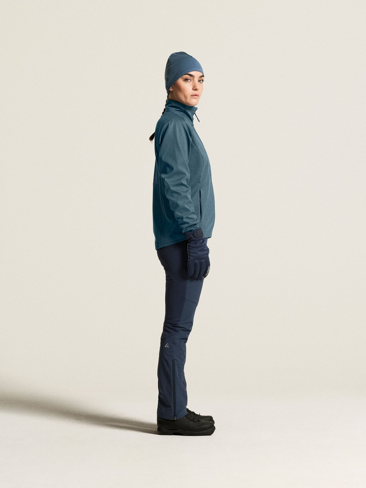 Craft Escape Woven Pants Damen in Blau, Detailansicht