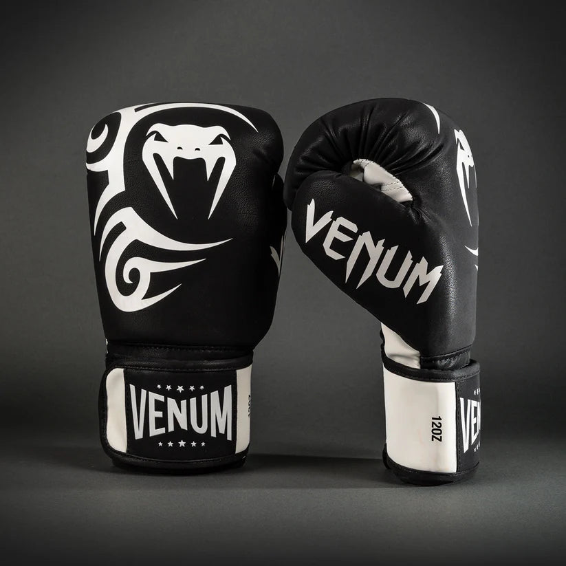 Venum - Mike Tyson Replica Boxhandschuhe
