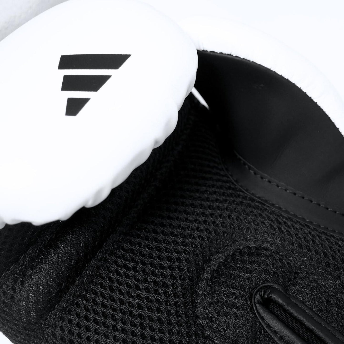 ADIDAS Speed Tilt 200 Boxhandschuhe