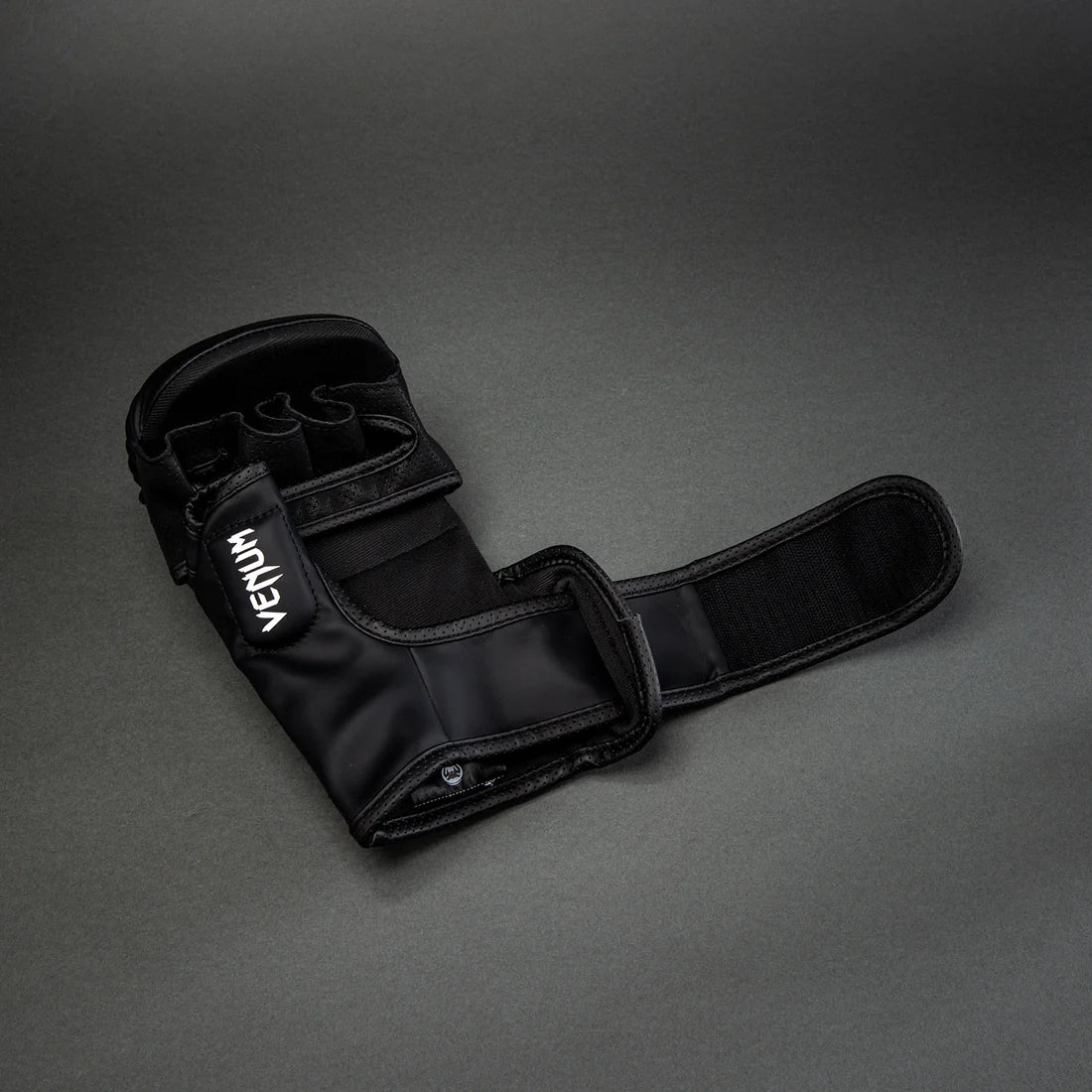 Venum - Tekken 2 MMA Sparring Gloves KING